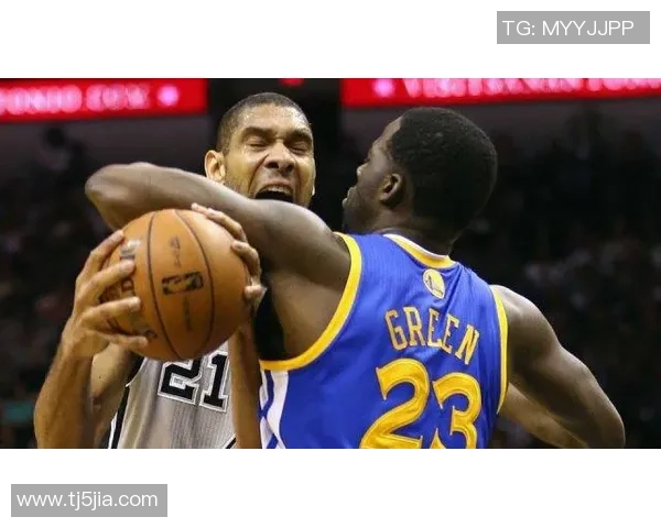 德雷蒙德格林的篮球智慧与领导力如何塑造勇士队的成功之路